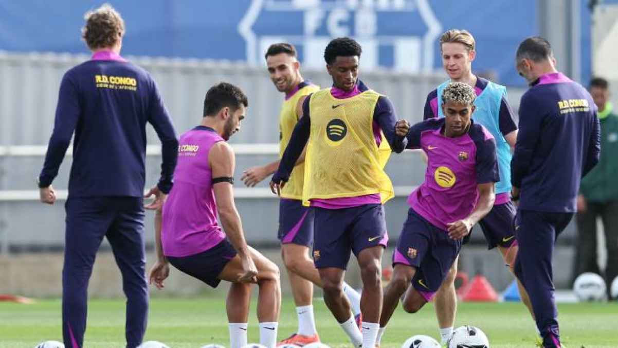 تشكيلة برشلونة في "كلاسيكو الدوري الإسباني " أمام ريال مدريد