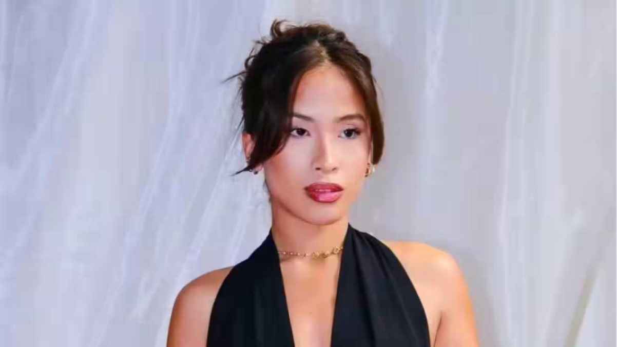 وفاة نجمة "تيك توك" شهيرة عن 19 عامًا