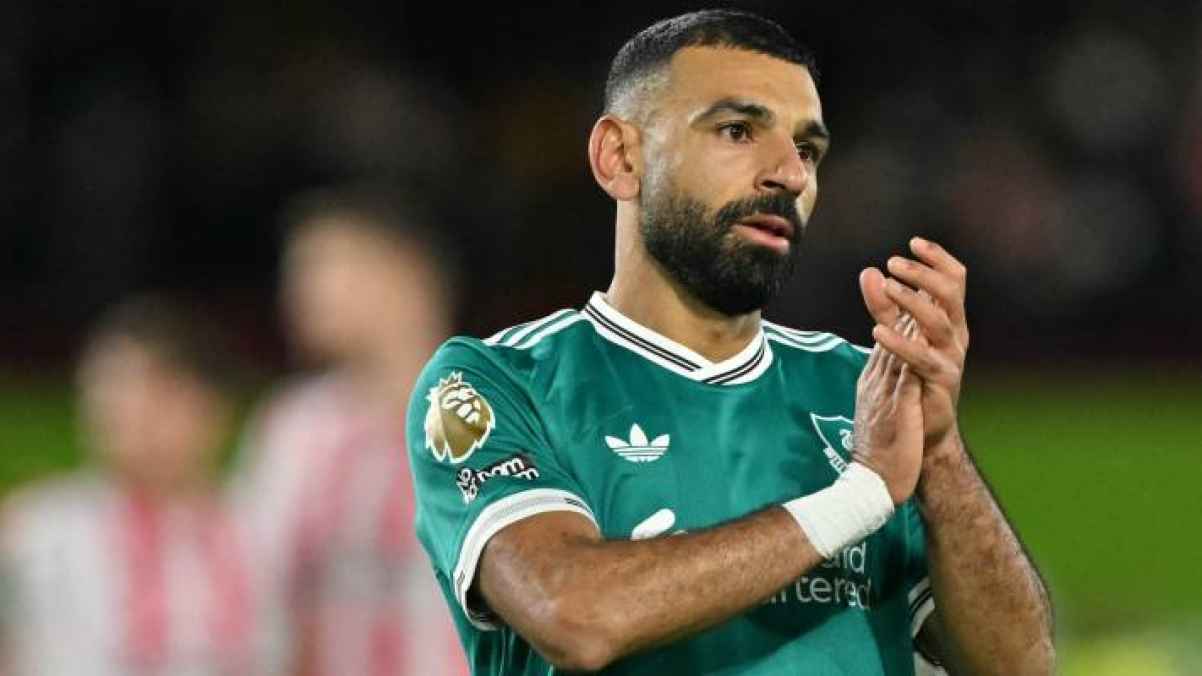 الأهلي المصري يحسم الجدل حول اهتمامه  بمحمد صلاح نجم ليفربول