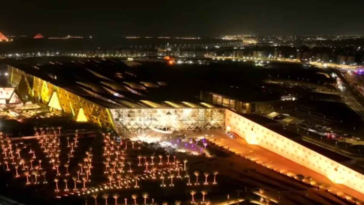المتحف المصري الكبير يفتح أبوابه بعروض "ساحرة"