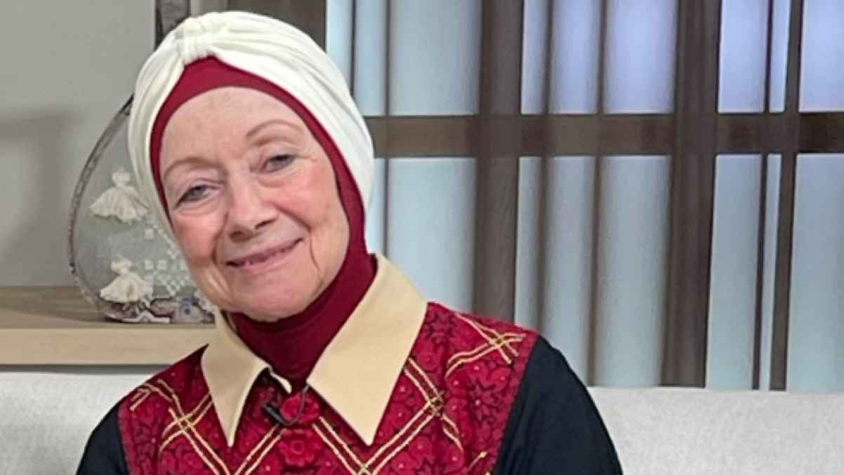 "كبريت ولع قلبي".. فلسطينية تستذكر استشهاد والدتها وطفلها بعد 52 عامًا على مأساة الطائرة الليبية