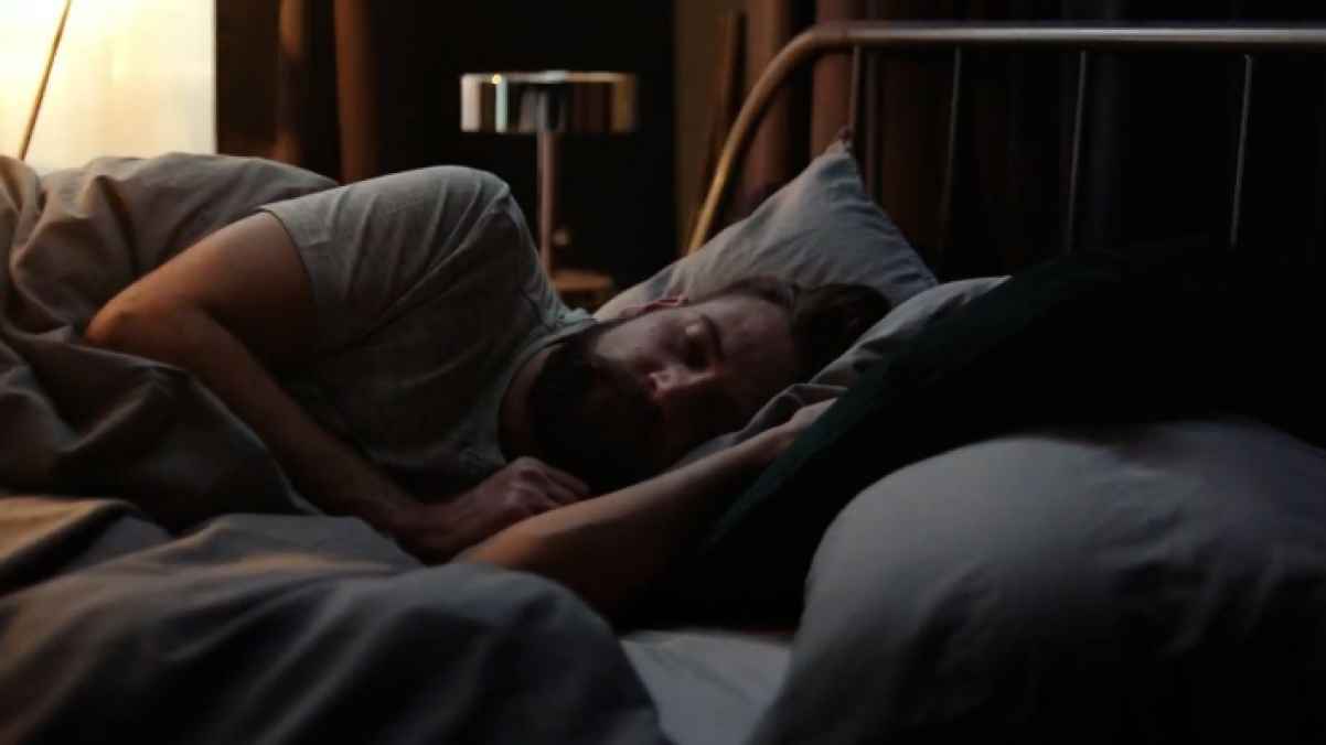 Russian woman finds thief sleeping in her house