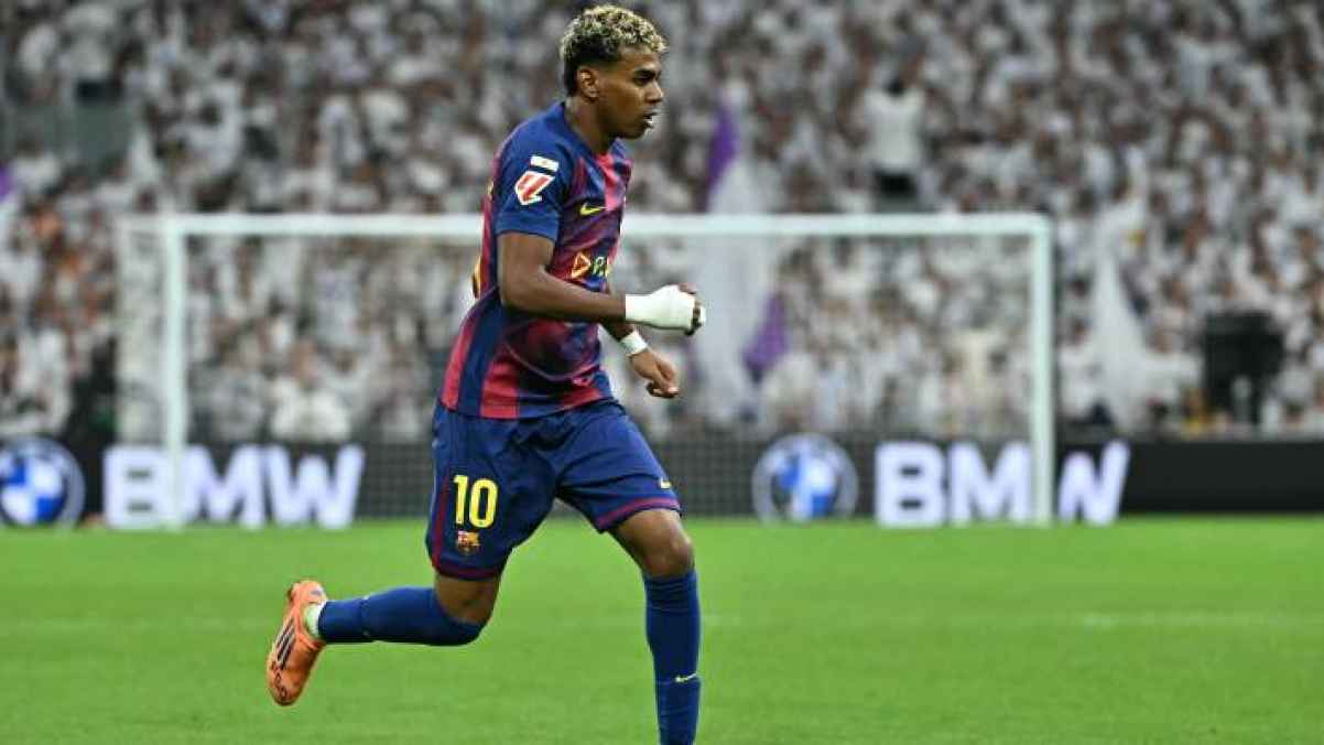 Yamal, a victim of racism… and his family’s tears reveal the price of stardom