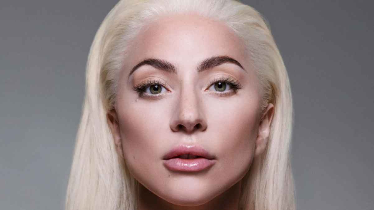 ليدي غاغا تكشف عن صراعها النفسي أثناء تصوير فيلم "ولادة نجم"