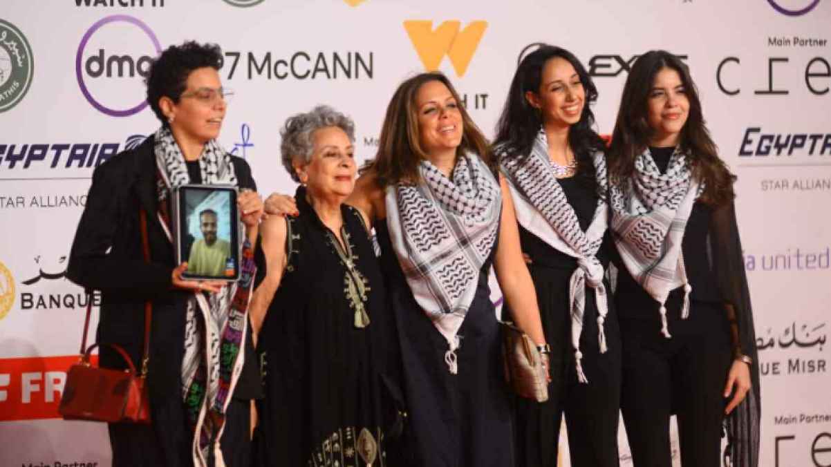 "ضايل عنا عرض".. فيلم عن غزة في مهرجان القاهرة السينمائي