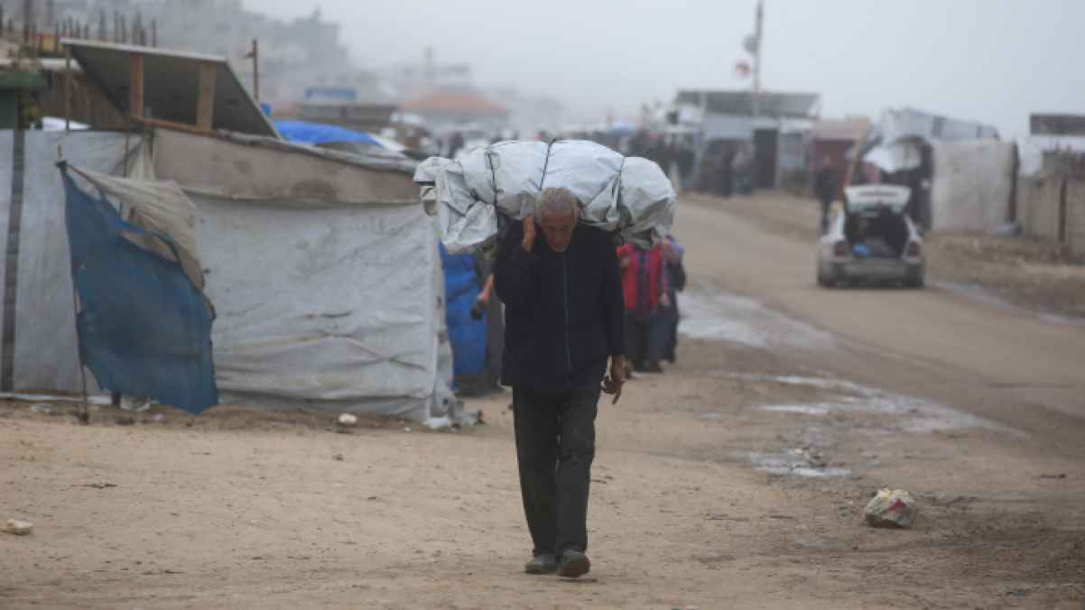 لاجئون في وطنهم… صور تُبكي الحجر قبل البشر