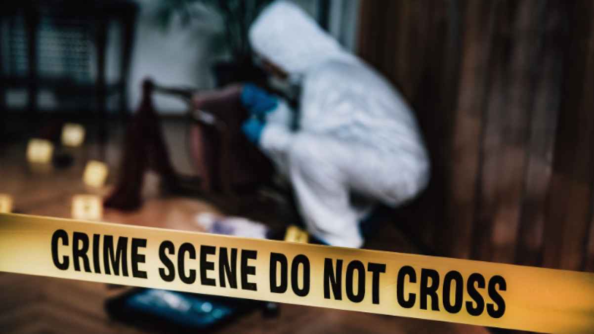 امرأة تنهي حياة أخرى في جريمة بشعة