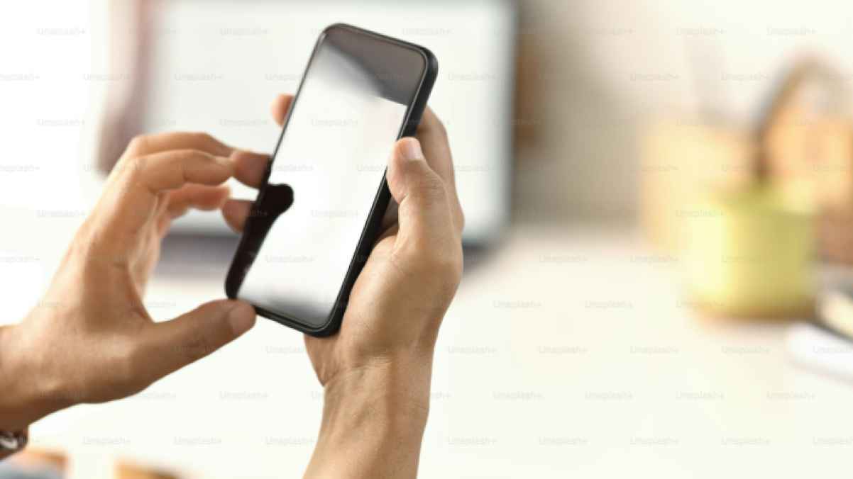 حظر مرتقب لمنصات التواصل على هذه الفئة العمرية