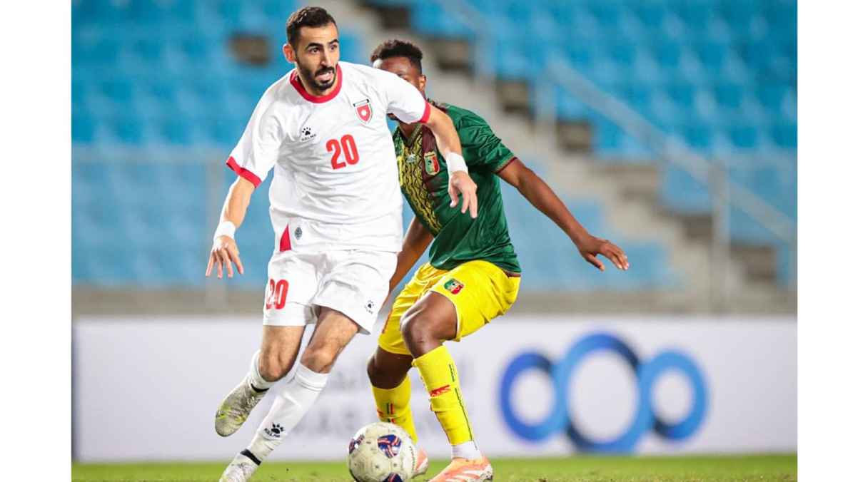 Why is Ahmed Al-Arsan a winning card for Jamal Al-Salmi in the Arab Cup?