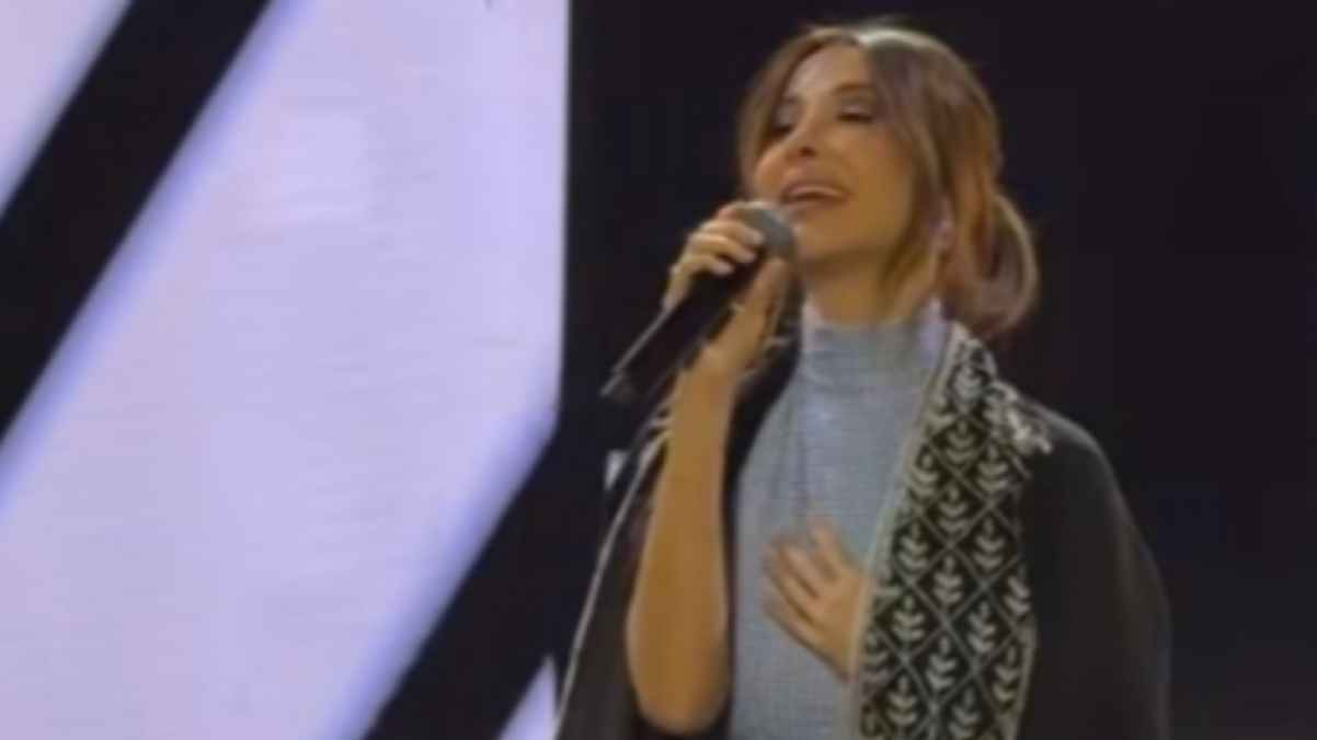 مقطع "العِباية" يحصد ملايين المشاهدات و نانسي عجرم "منزعجة" - فيديو