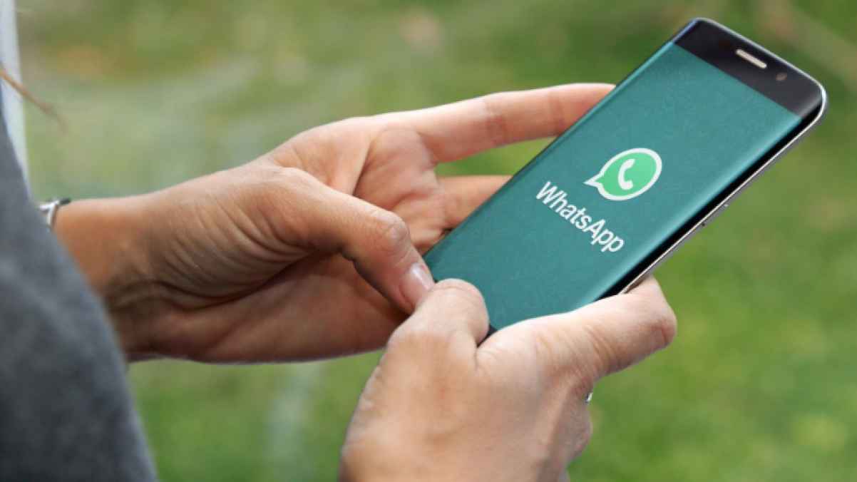 "واتساب" يعيد ميزة قديمة لتسهيل إدارة المحادثات