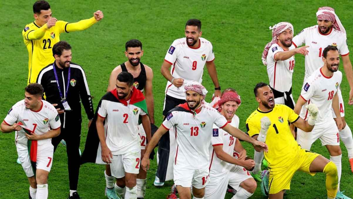 اتحاد الكرة يطلق استراتيجية 2029 لتطوير المنظومة ويدشن تقنية "الفار" في الدوري الأردني