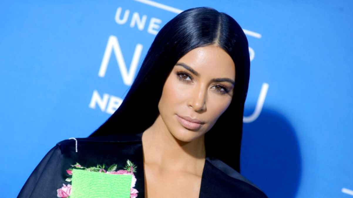 تشخيص طبي لدماغ كيم كارداشيان يثير قلقها