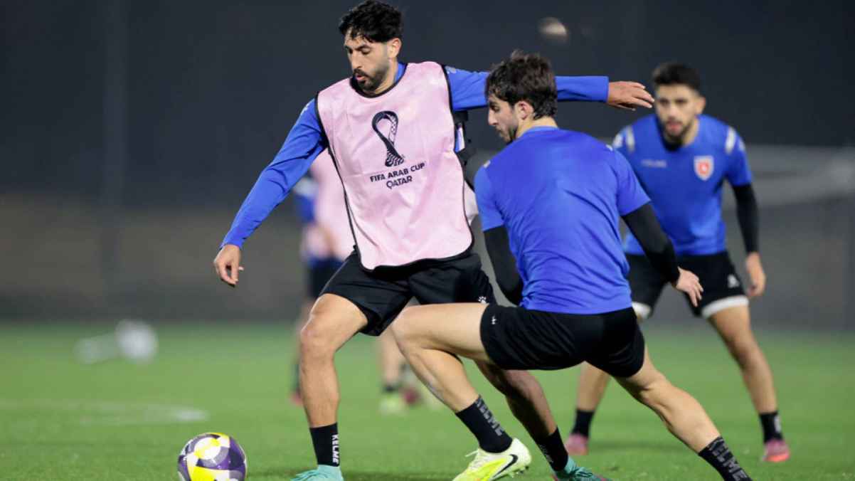 المنتخب الوطني يصل قطر .. ويبدأ التدريبات تحضيرا لكأس العرب