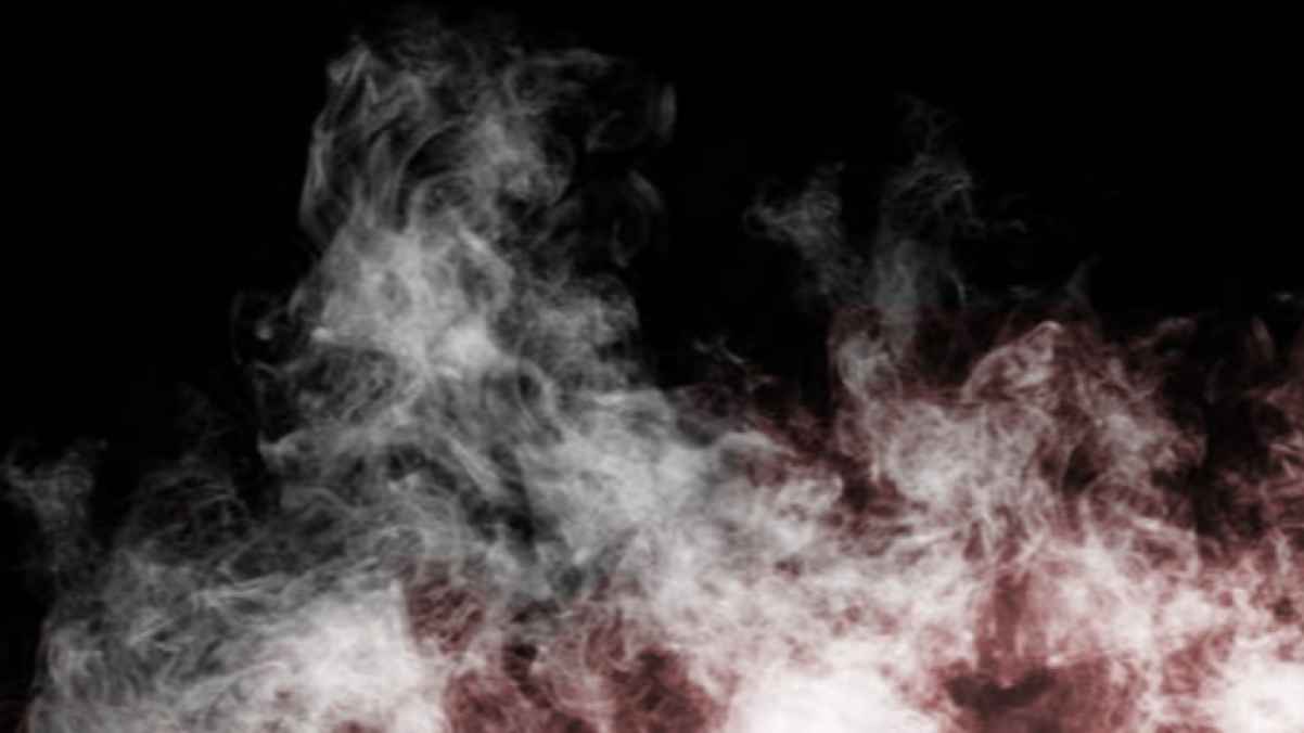 بحث عن طفله وسط النار فلم يجده.. تفاصيل مبكية لوفاة أب وابنه فجرا في الأردن