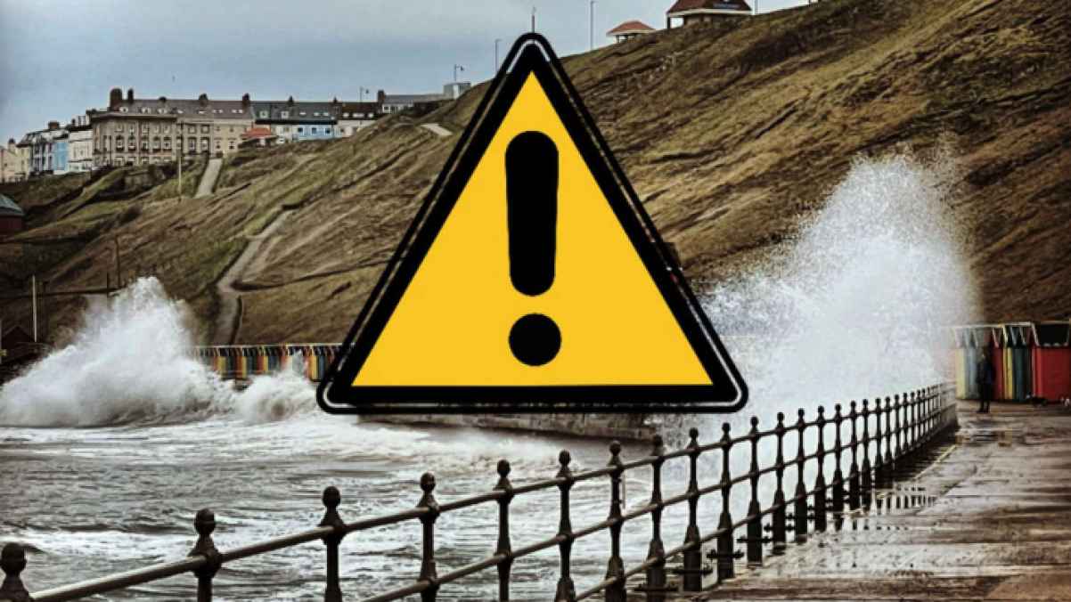 Four tourists die after ignoring weather warnings