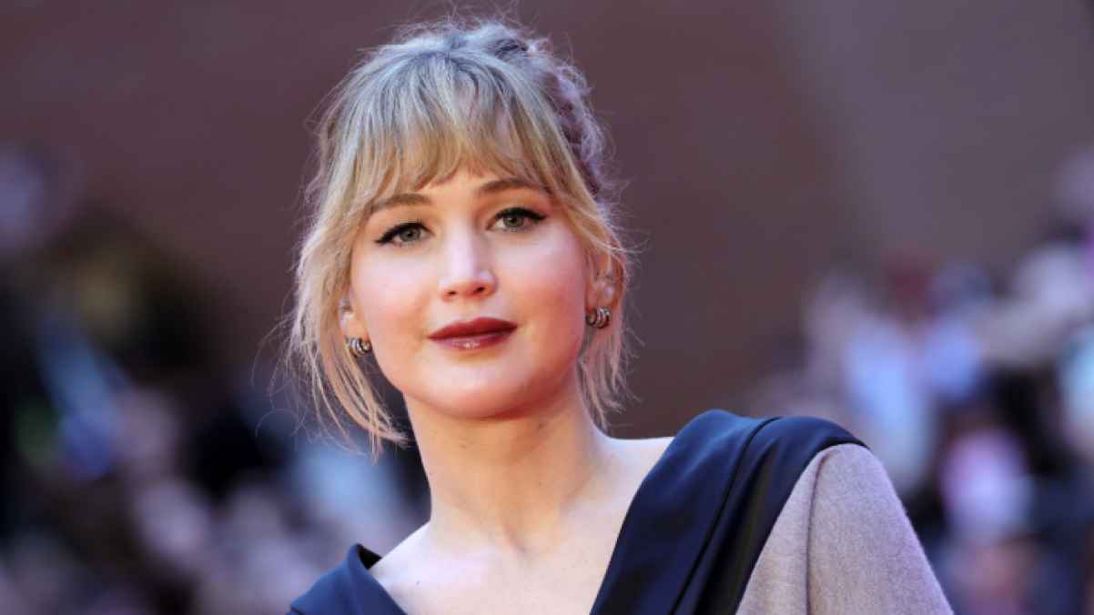 Jennifer Lawrence talks about a mistake that made her hallucinate while filming