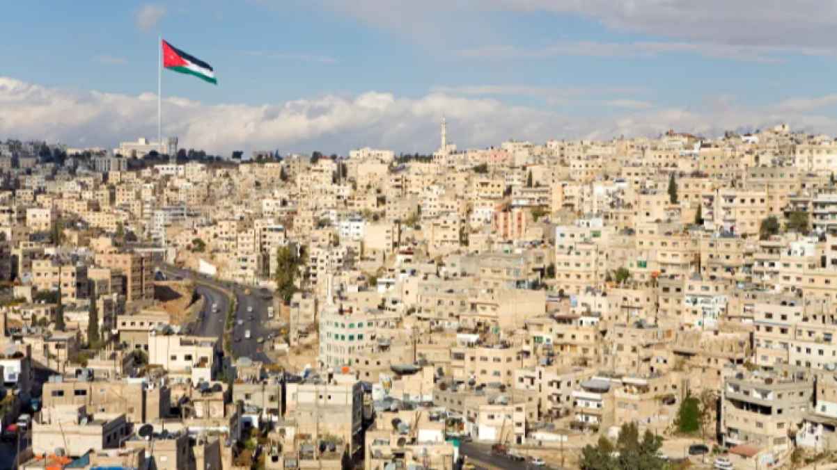 Will Jordan adopt a three-day weekend in government departments?