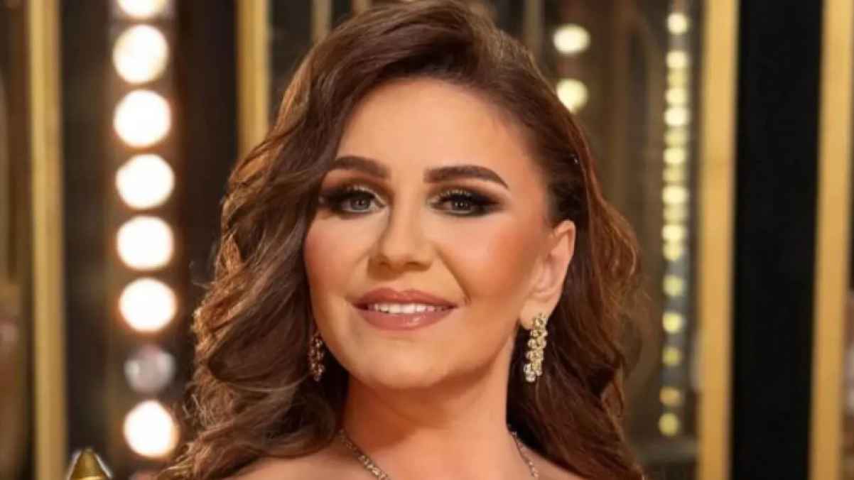 Mayada Al-Hannawi Looks "Young" and Sparks Wide Buzz – Photos