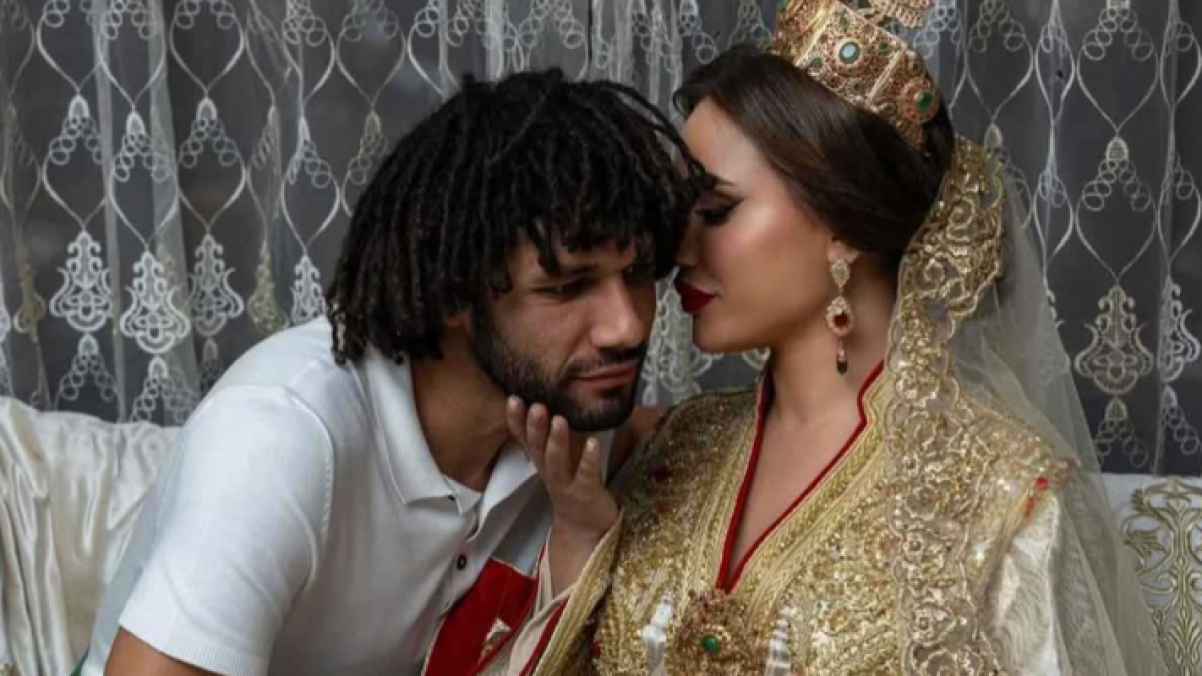 Unfollow and photo deletion… Mohamed Elneny and his wife in the spotlight of controversy
