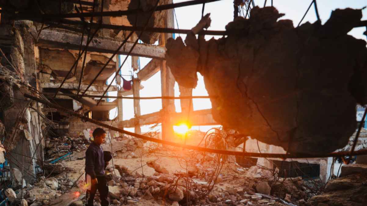 On the edge of pain, the sun stands and writes the story of a great people