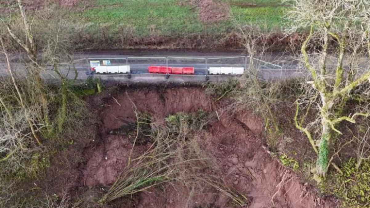 Major Road Collapse Traps British Village Residents Amid Growing Concern