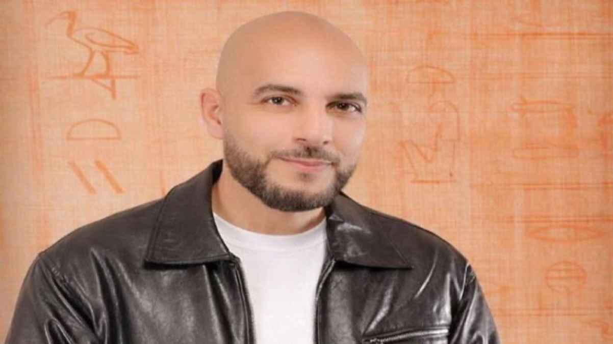 Details of the final moments in the life of an Egyptian poet who sensed the nearness of his death