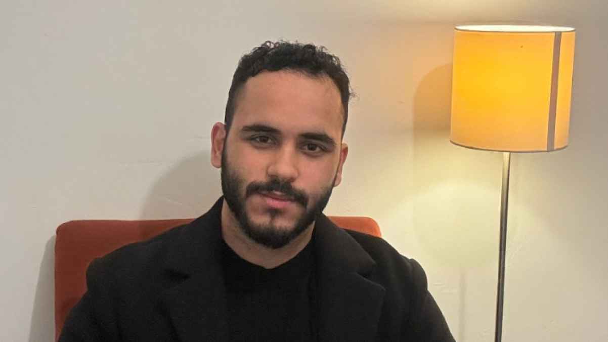"It achieved wide public interaction.. Behind-the-scenes of actor Yasser Imad Jabbar’s participation in the Jordanian play “Behind You Is a Historic Turn