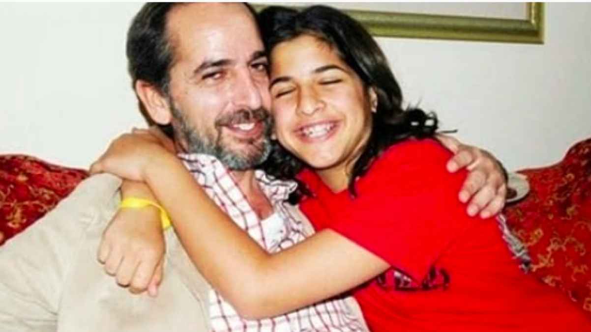 نجم مصري يكشف عن تحول ابنته إلى ولد
