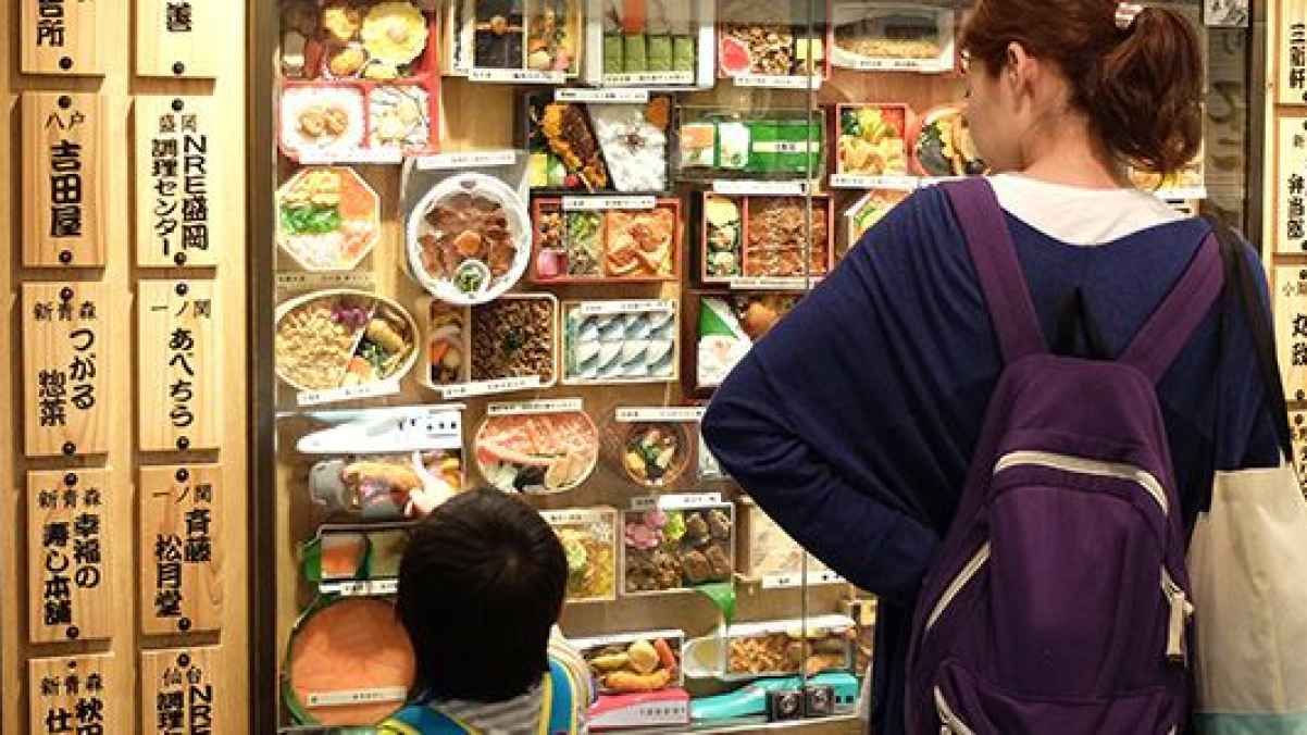 يابانية تنشر علب وجبات الغداء التي تعدها لزوجها يوميا على إنستغرام... صور
