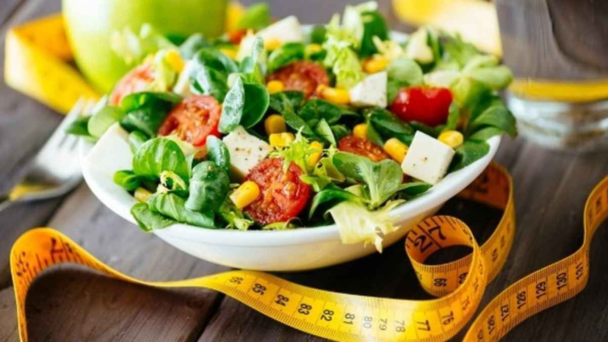 تعرف على أفضل 5 أنظمة غذائية لإنقاص الوزن بعام 2021