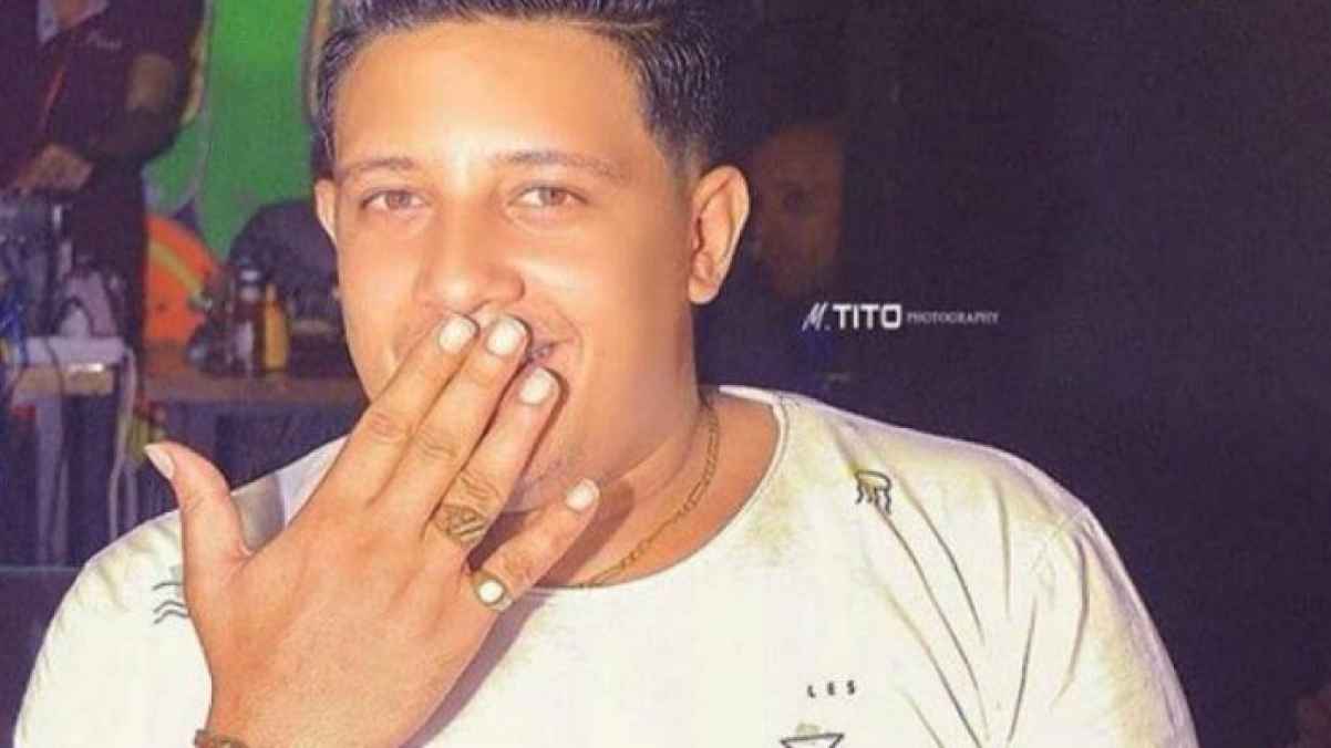 حمو بيكا يتلعثم في نطق كلمة "بروفيشنال" بأغنية جديدة .. فيديو مضحك