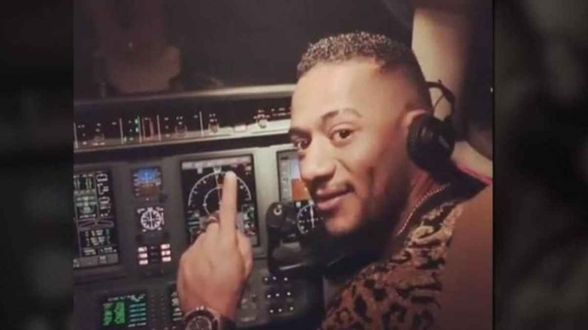 مصر.. الحكم بحبس محمد رمضان في قضية "فيديو الطائرة"