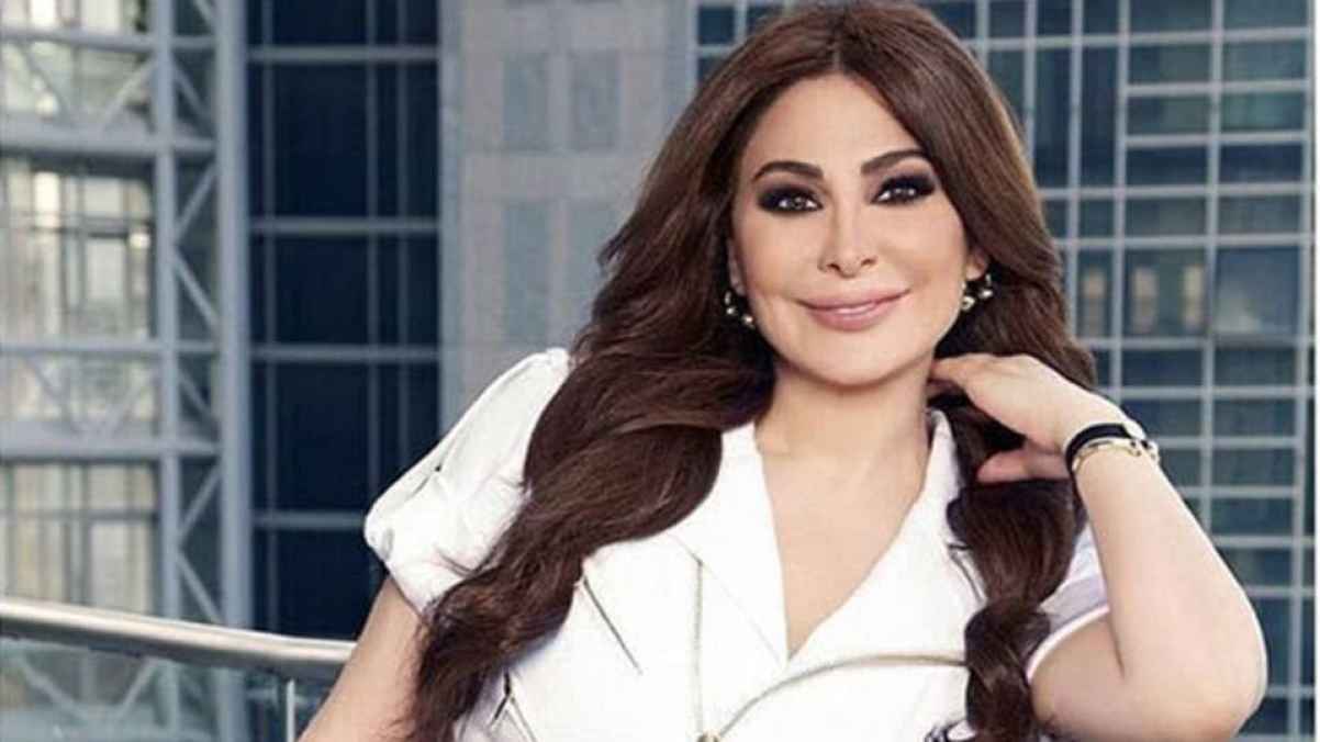 إليسا تستريح من ضغوطات الحياة وتذهب للبحر بصحبة كلبها "صورة"