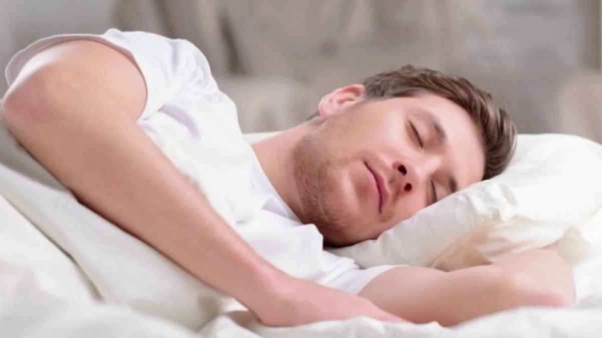 تحذير طبي من خطورة النوم خلال النهار