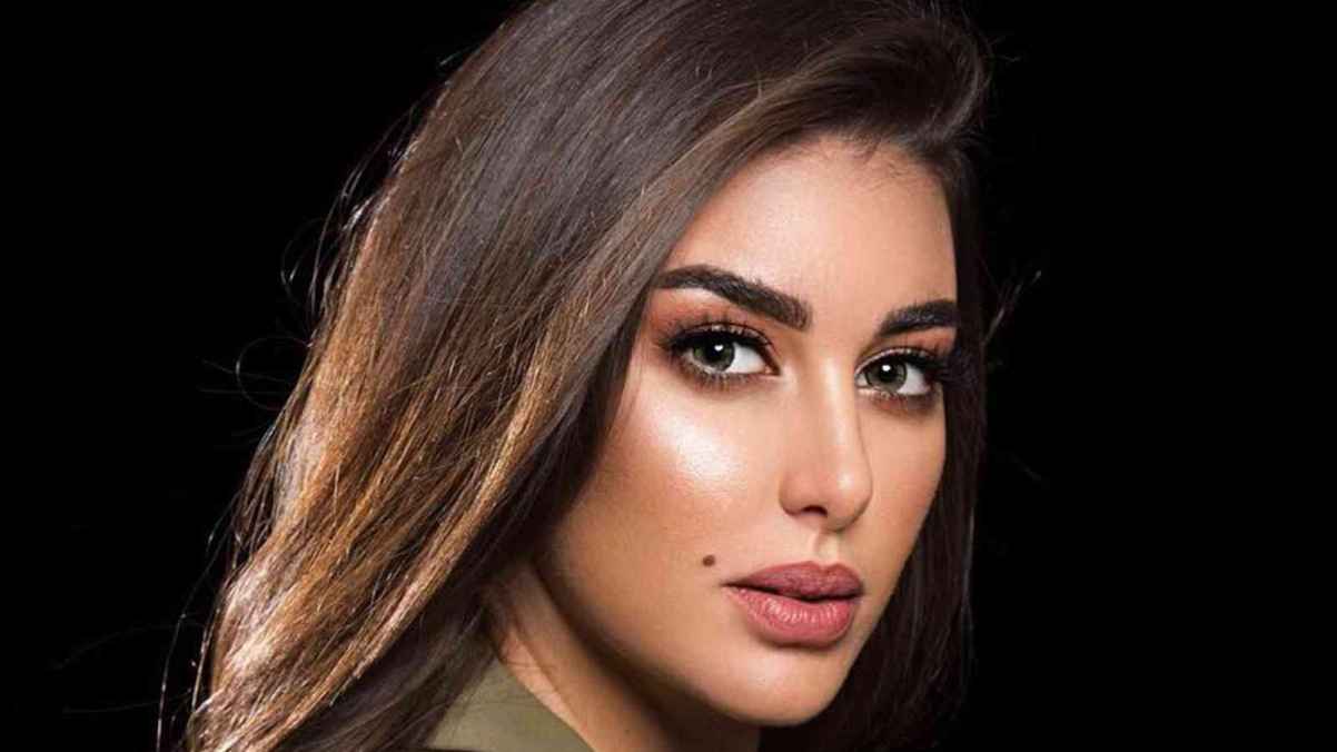 ياسمين صبري ترتدي الحجاب في أحدث ظهور لها..صور