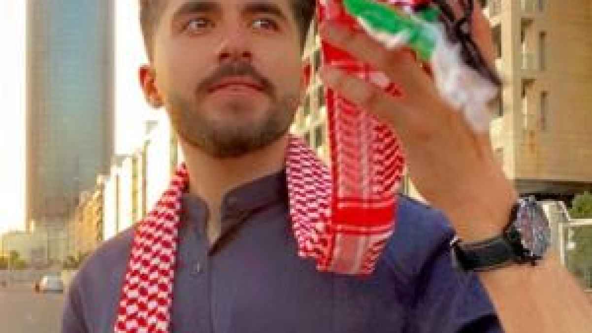 تصدر تريند ملك جمال الأردن ، وانتقادات عبر منصات مواقع التواصل الاجتماعي لشاب يدعى أيمن العلي