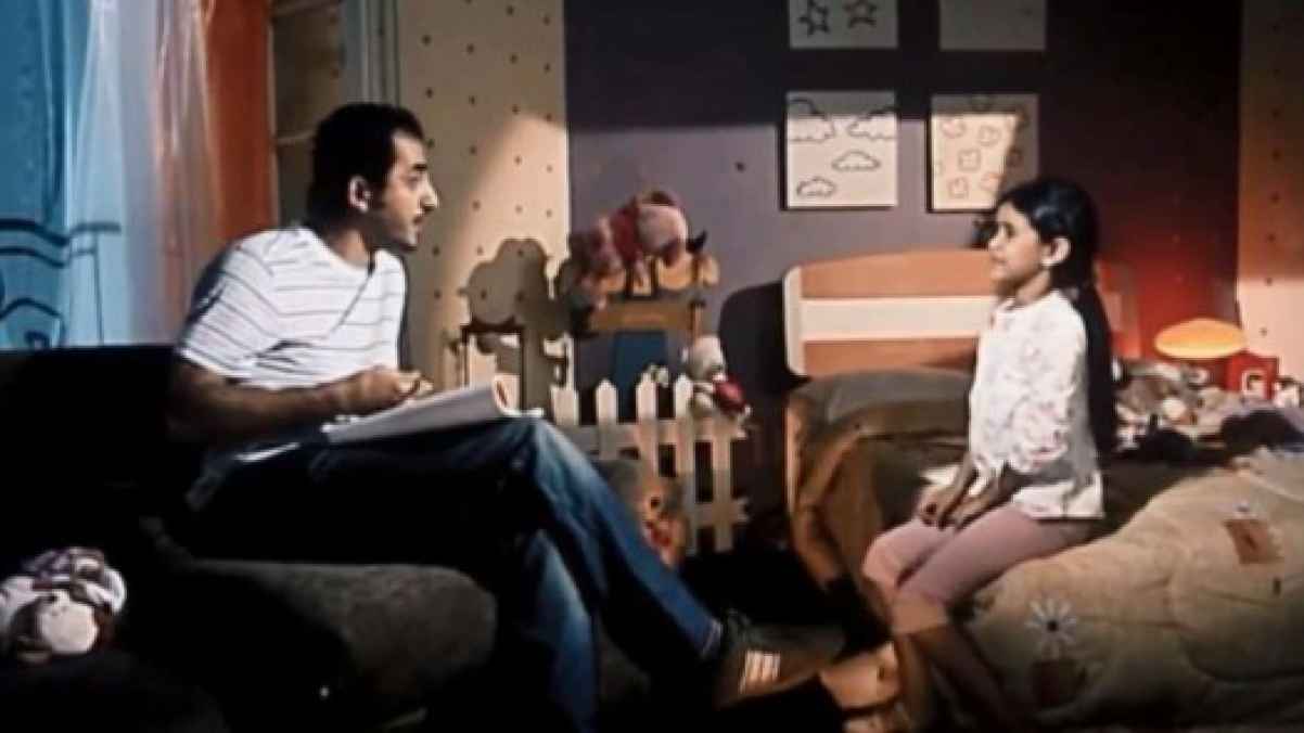 أحمد حلمي يسخر من منة عرفة بـ: "أنا لما حبيبتي حتكبر" - فيديو