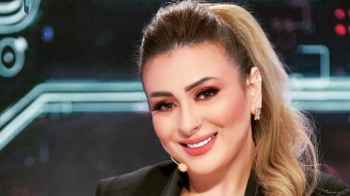 فرح يوسف تصدم جمهورها بتصريحها عن تغير ديانة زوجها- فيديو