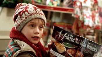 بعد 32 عامًا.. رواد "تيك توك" يكتشفون خطأ بفيلم "Home Alone"- صورة