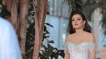دانية الشافعي تنشر كواليس إطلالتها وحفل خطوبتها- فيديو