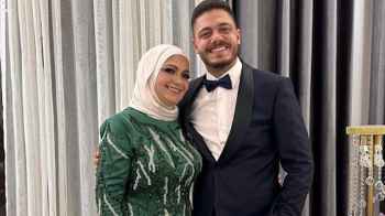 اليوتيوبر الأردني أحمد مهاوش يفاجئ والدته بافتتاح مطعم خاص بها - فيديو