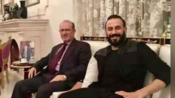 وفاة والد الفنان السوري قصي خولي - صورة