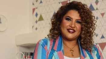 فنانة تكشف عن سحب الجنسية الكويتية منها