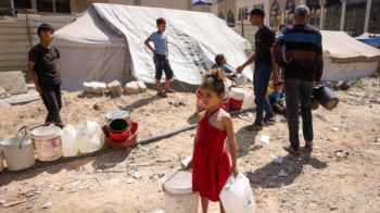 Here is Gaza... searching for lost water with a broken, aching heart
