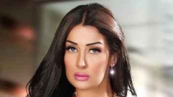 Ghada Abdel Razek appears in a wheelchair, raising public concern - video