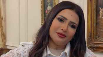 أشرف زكي يفرض الصمت حول"أزمة بدرية طلبة"