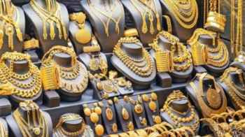 Fake Gold Shakes Istanbul.. Jewelry Store Owner Disappears After Collecting Residents’ Money