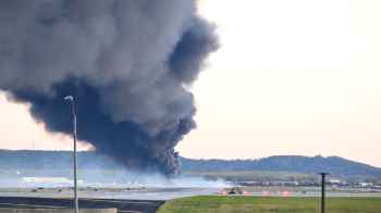 وفاة 12 شخصًا في حادث تحطم طائرة شحن أمريكية- فيديو