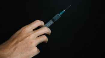 السبب صادم.. ممرض ألماني ينهي حياة 10 مرضى